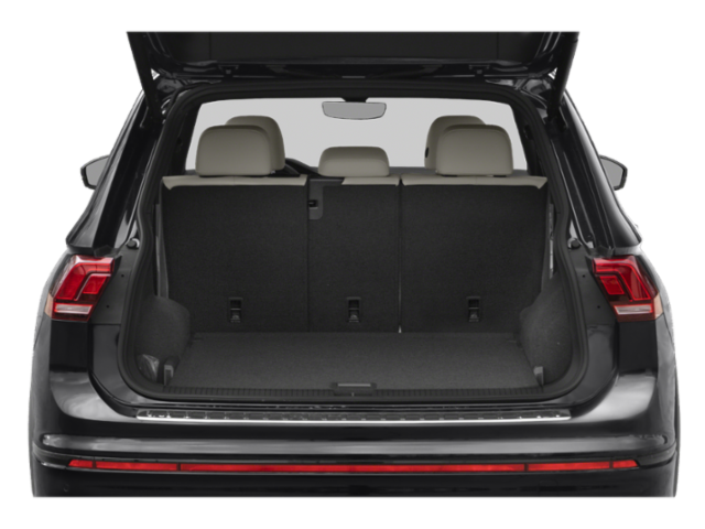 New 2022 Black Volkswagen 2.0T SE R-Line Black image 8