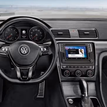 2018 Volkswagen Passat dashboard